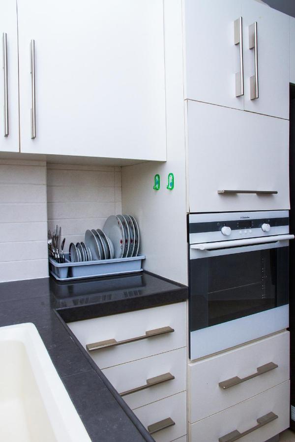 Isramax Tchernikhovski Apartment Bat Yam Exterior photo